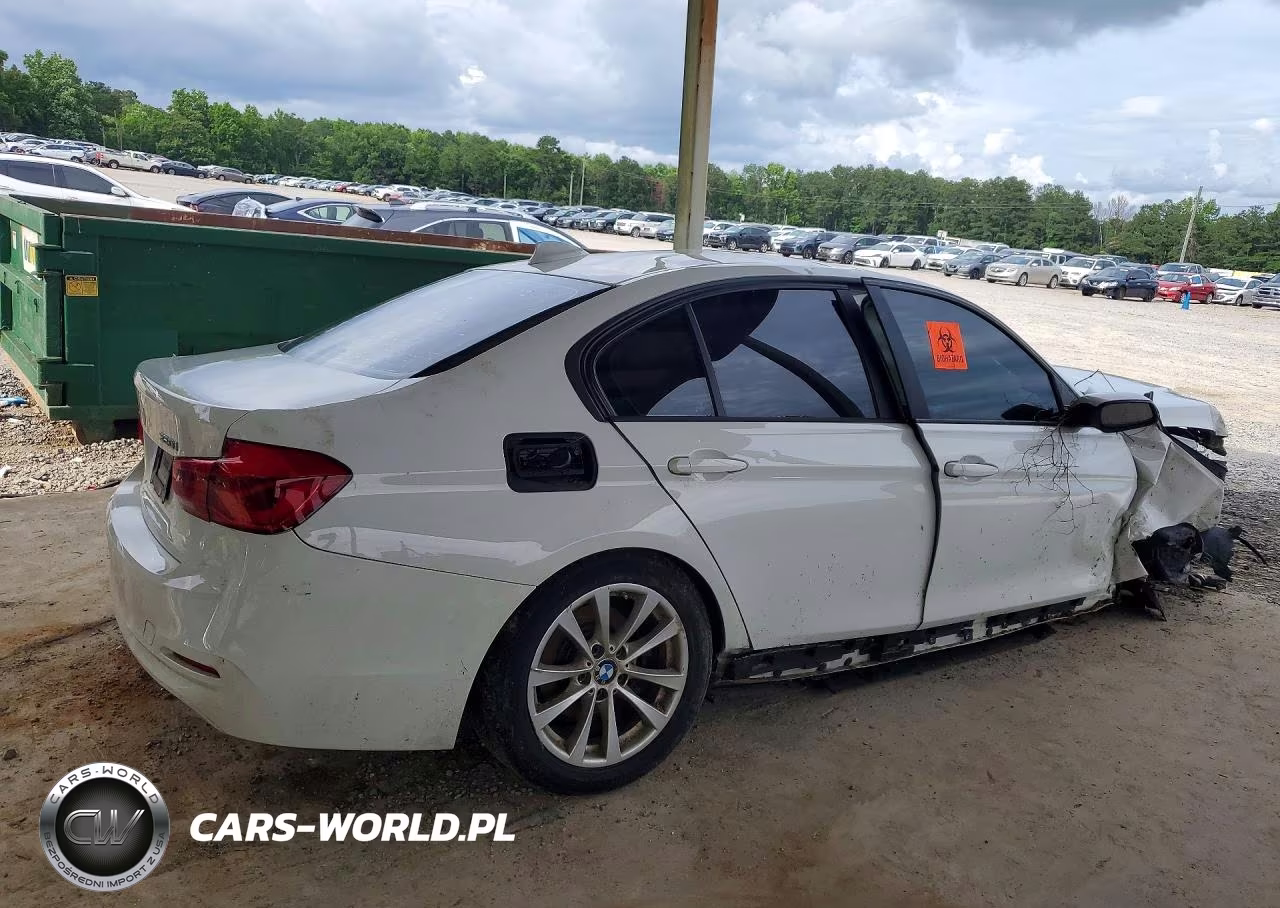 2018 BMW 320 I VIN:WBA8E1G50JNU89335 - 3