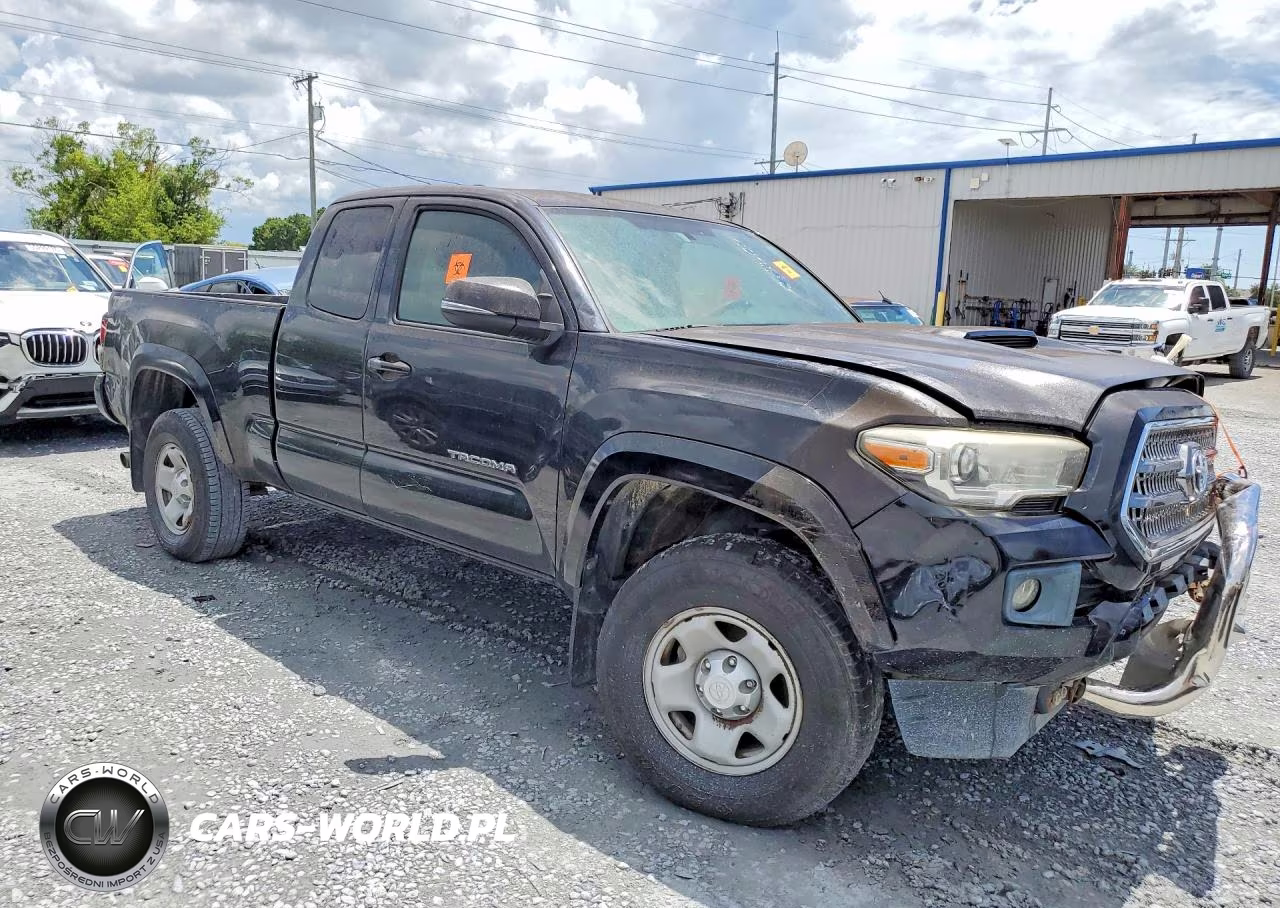 2017 Toyota Tacoma Trd Sport VIN:5TFRZ5CN9HX025483 - 4