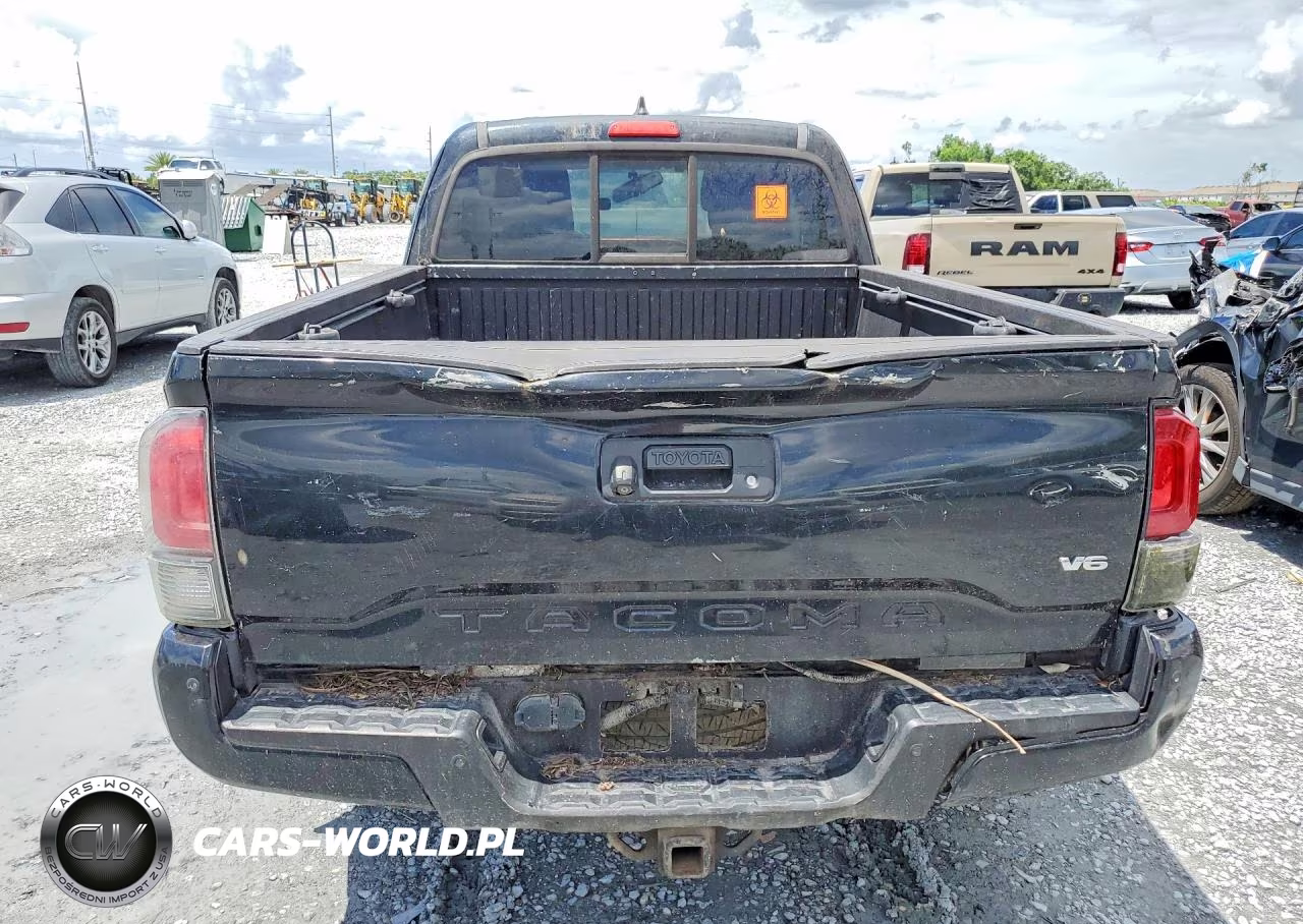 2017 Toyota Tacoma Trd Sport VIN:5TFRZ5CN9HX025483 - 6