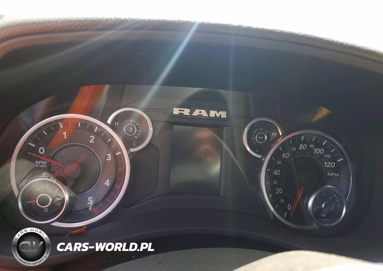 2023 Ram 3500 Tradesman VIN:3C63RRGL8PG509502 - 9