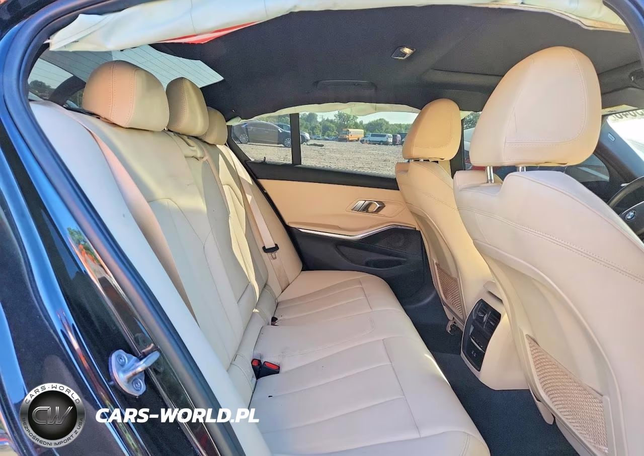 2021 BMW 330Xi VIN:3MW5R7J07M8B85403 - 10