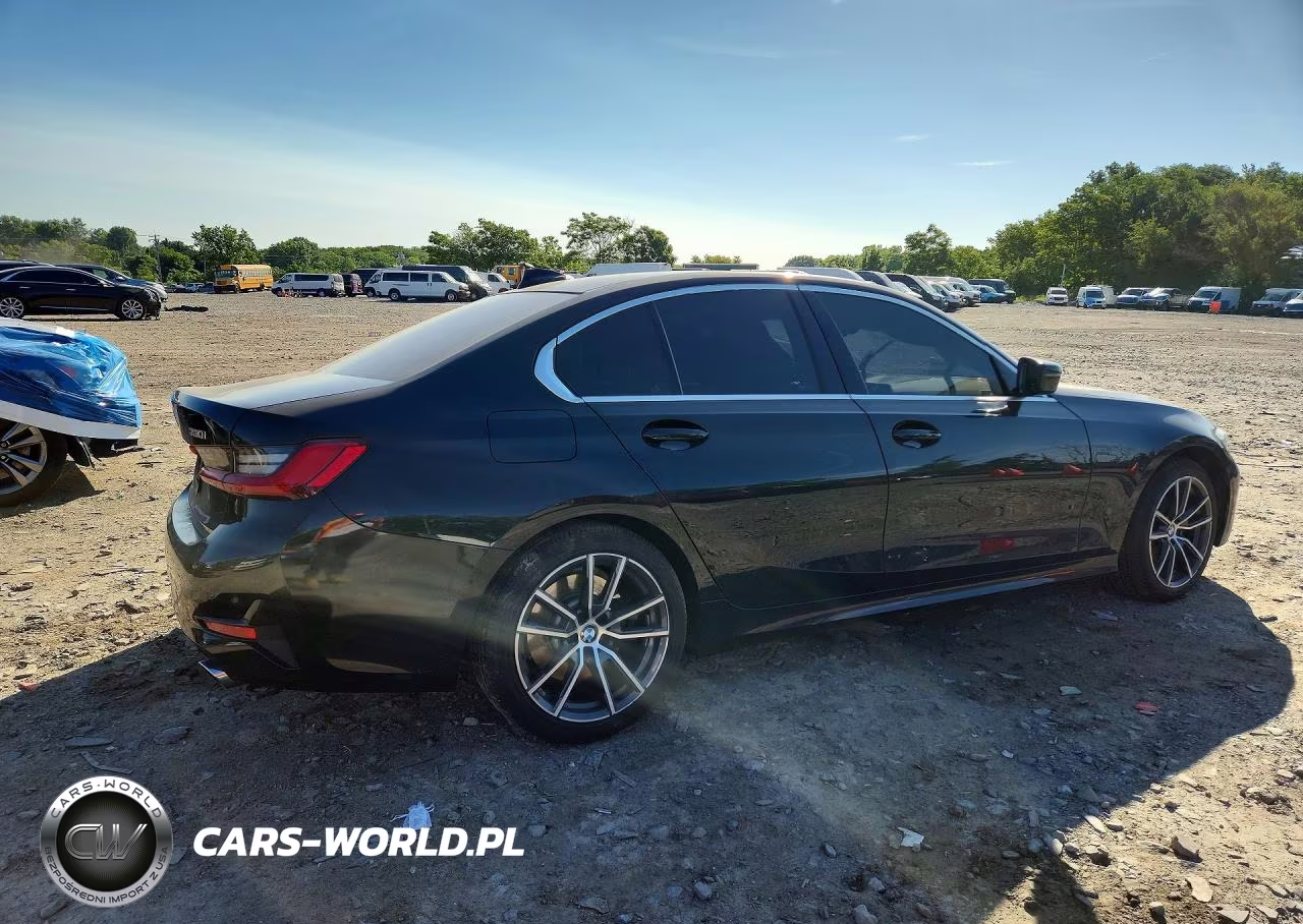 2021 BMW 330Xi VIN:3MW5R7J07M8B85403 - 3
