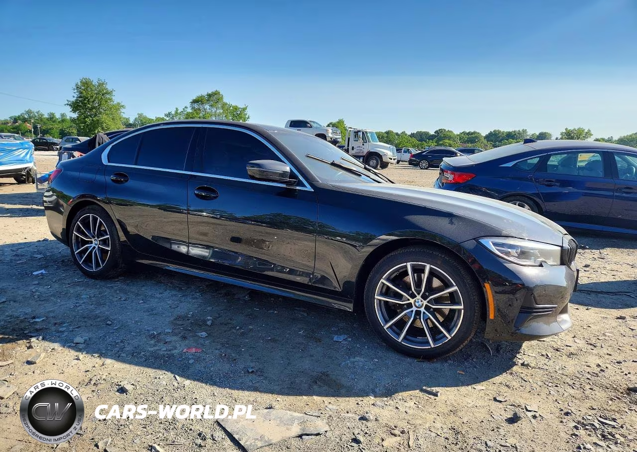 2021 BMW 330Xi VIN:3MW5R7J07M8B85403 - 4