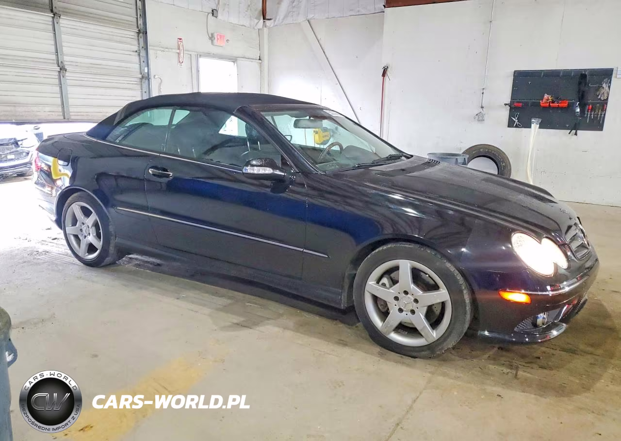 2009 Mercedes-Benz Clk 350 VIN:WDBTK56F79T105256 - 4