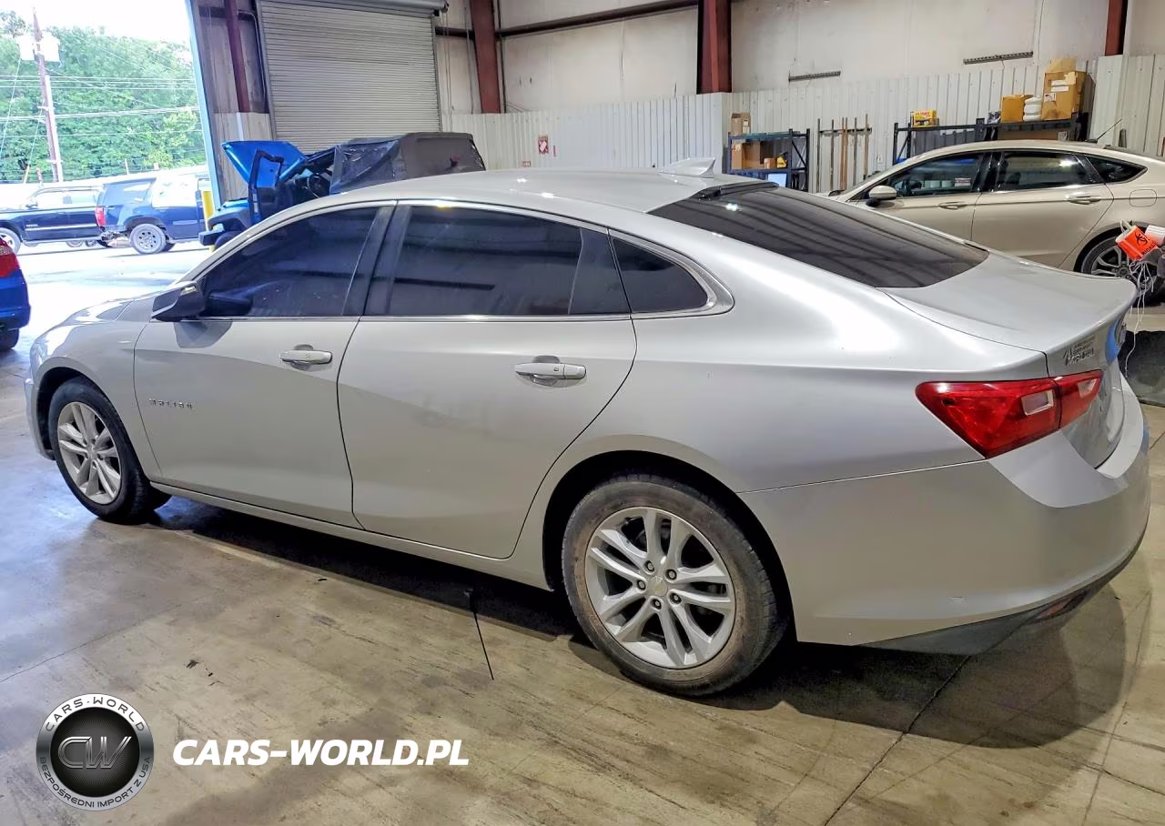 2018 Chevrolet Malibu Lt VIN:1G1ZD5ST8JF124668 - 2