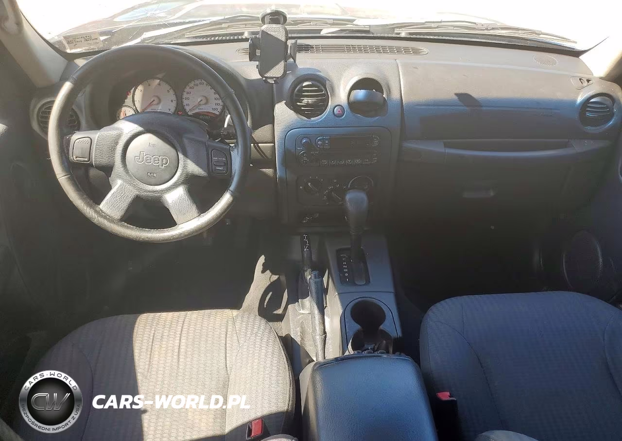 2004 Jeep Liberty Sport VIN:1J4GL48K44W184892 - 8