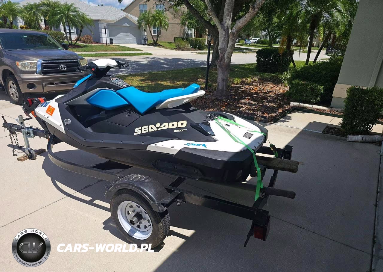2020 Sea Doo Jet Ski VIN:YDV53934C020 - 4