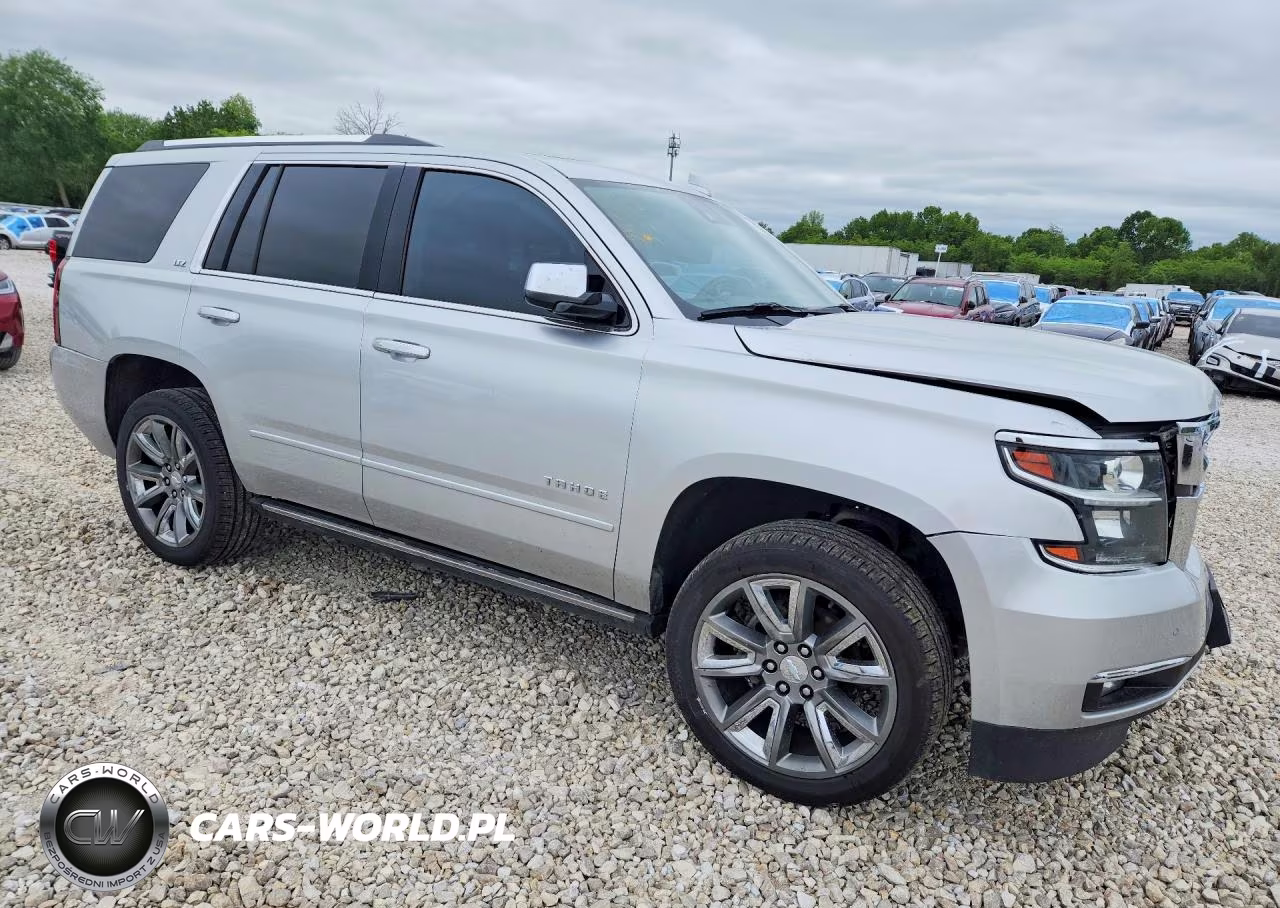 2016 Chevrolet Tahoe VIN:1GNSKCKC8GR386658 - 4