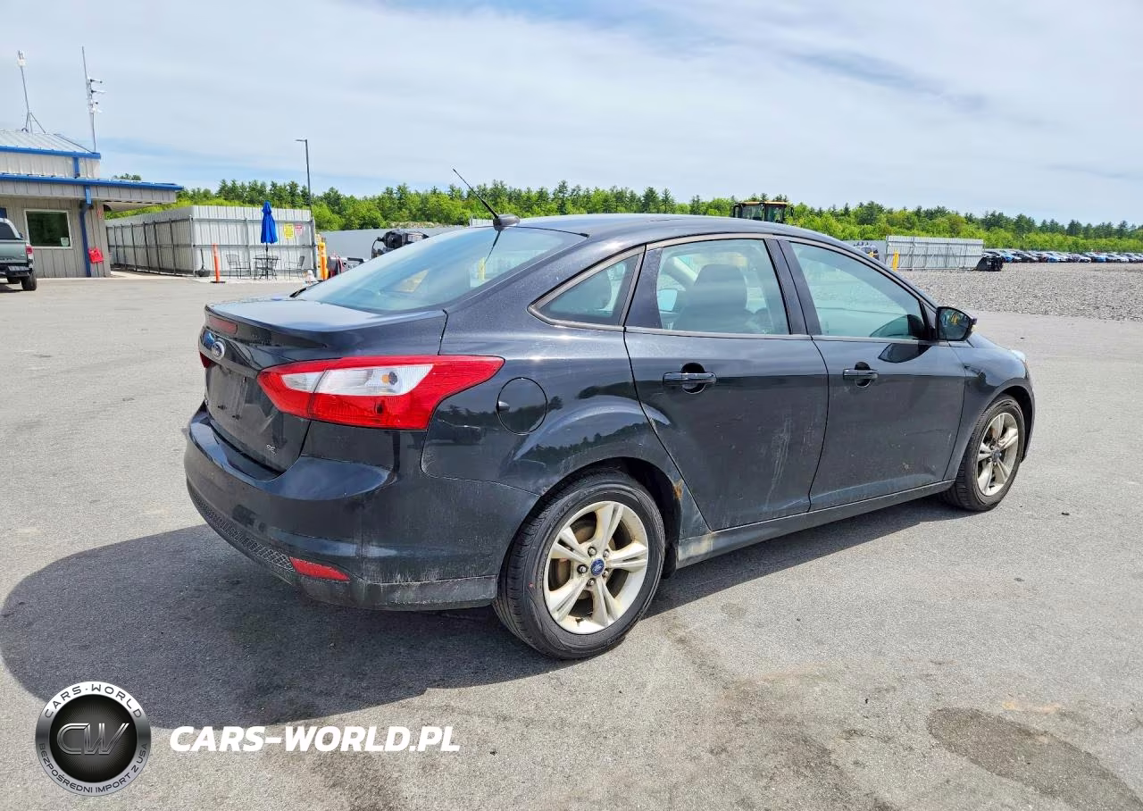2013 Ford Focus Se VIN:1FADP3F29DL348381 - 3