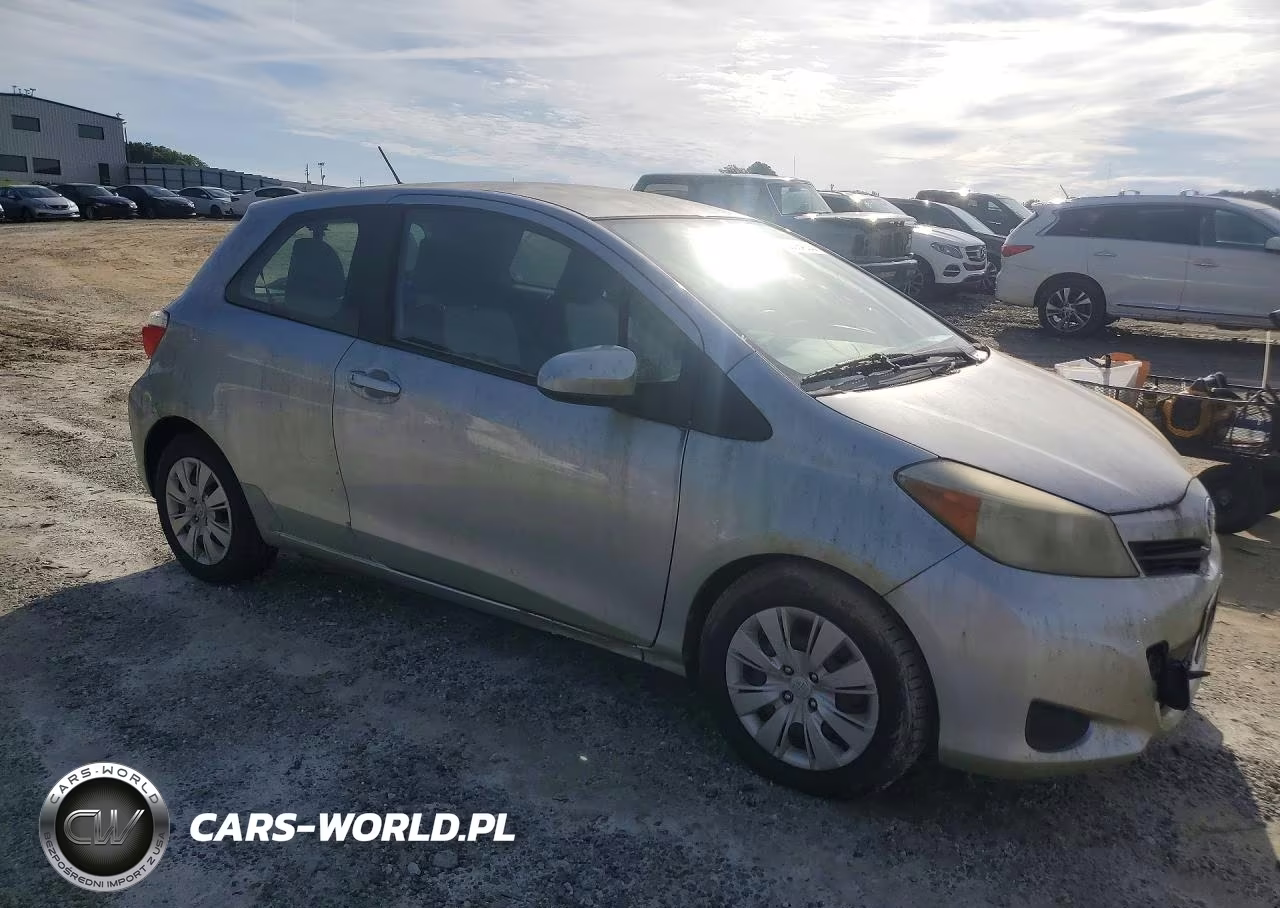 2012 Toyota Yaris 3-Door L VIN:JTDJTUD30CD506450 - 4
