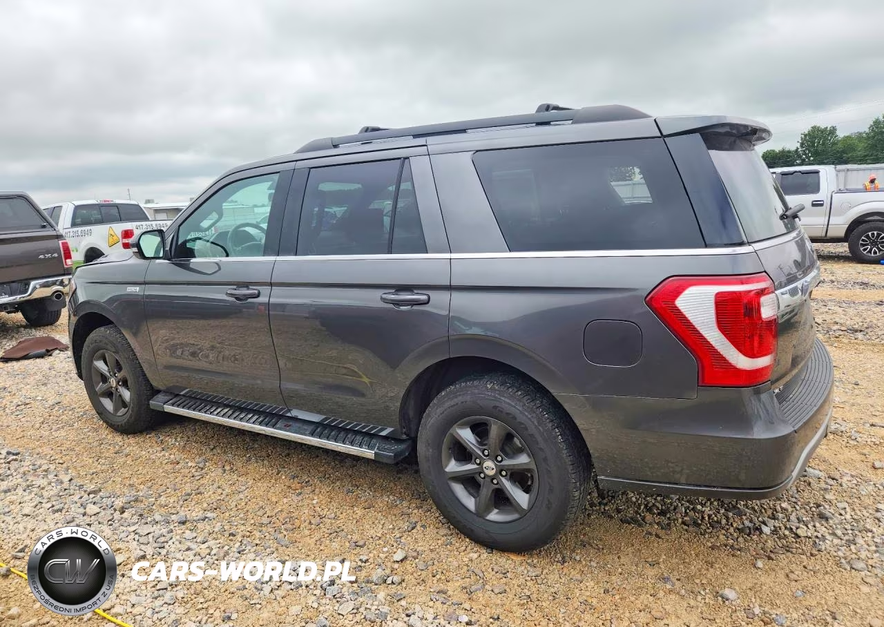 2018 Ford Expedition Xlt VIN:1FMJU1JT0JEA52915 - 2