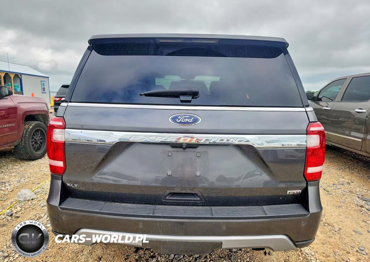2018 Ford Expedition Xlt VIN:1FMJU1JT0JEA52915 - 6