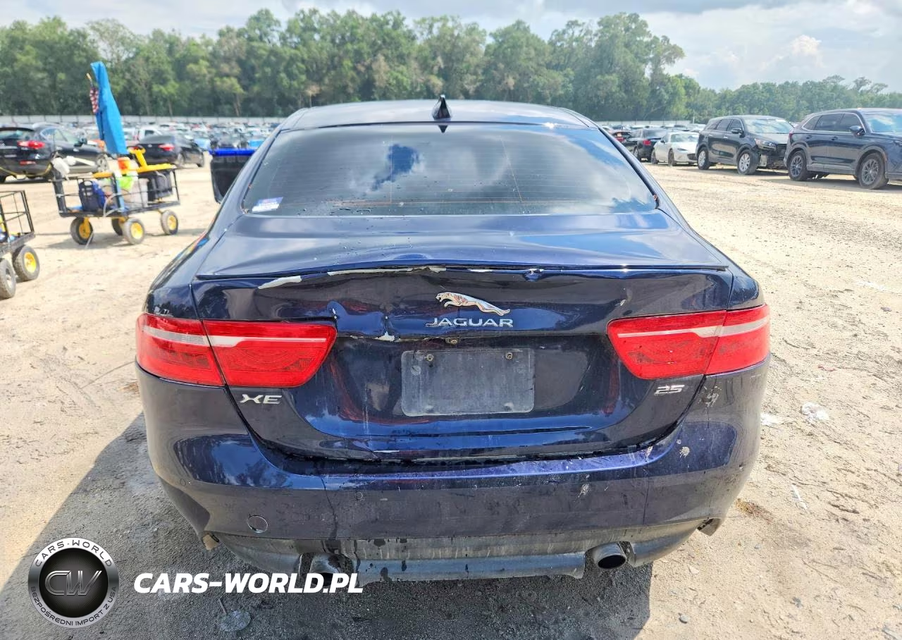 2018 Jaguar Xe R - Sport VIN:SAJAF4FX8JCP25345 - 6