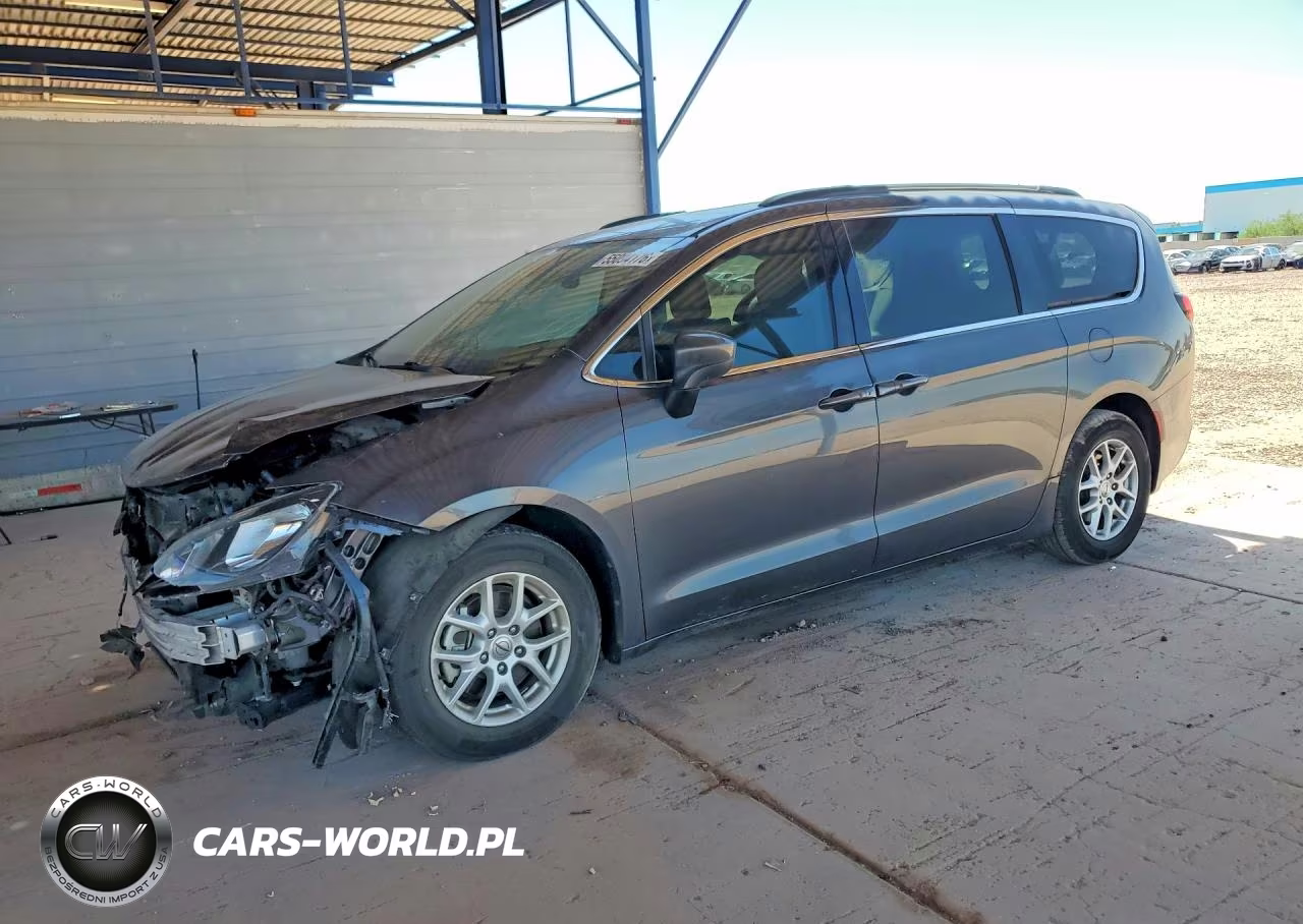 2021 Chrysler Voyager Lxi – zdjęcie 1 z 14
