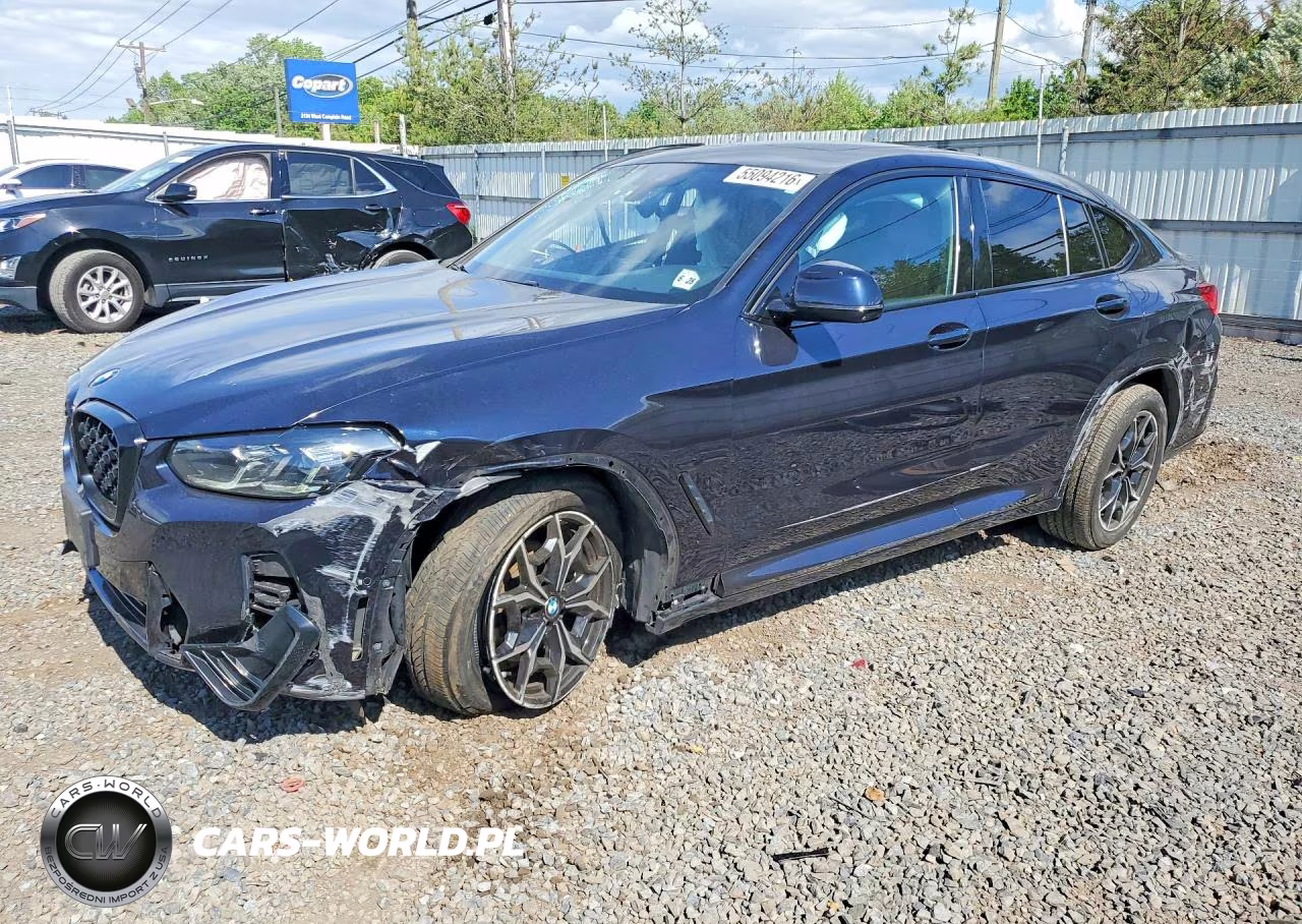 2023 BMW X4 xDrive30I