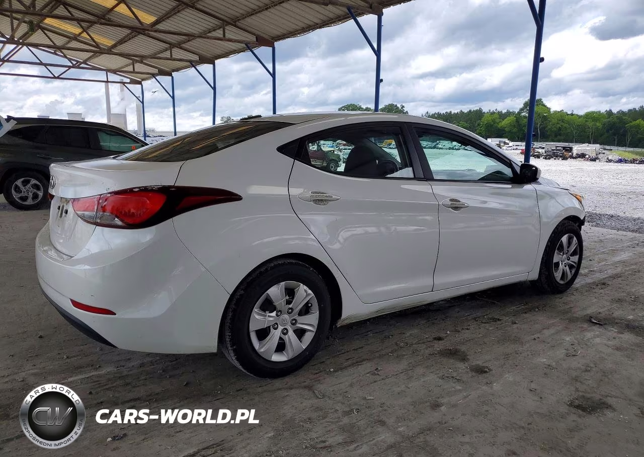 2016 Hyundai Elantra Se VIN:5NPDH4AEXGH665111 - 3