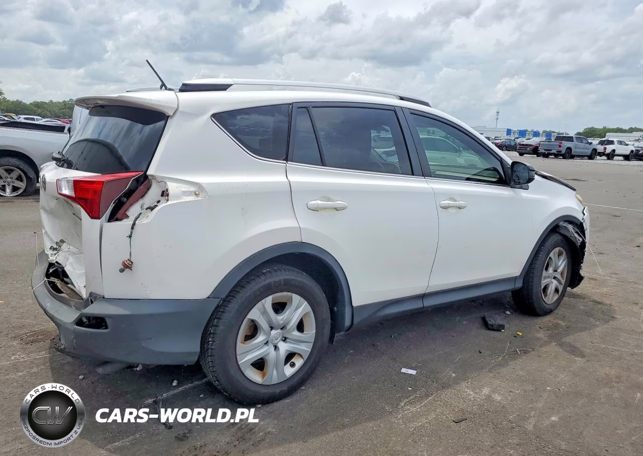 2015 Toyota Rav4 Le VIN:JTMBFREV3FD128072 - 3