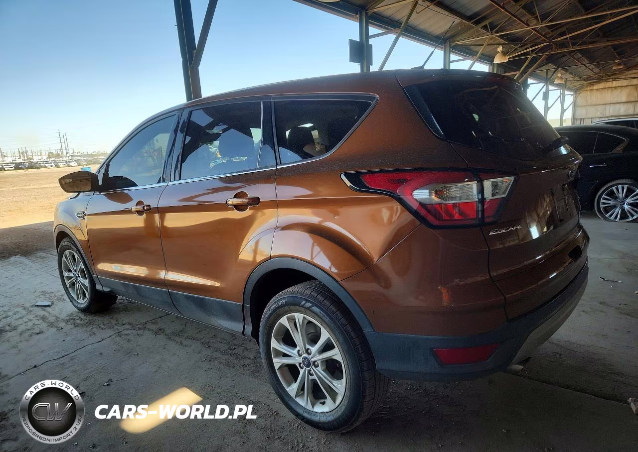 2017 Ford Escape Se VIN:1FMCU9GDXHUD91933 - 2