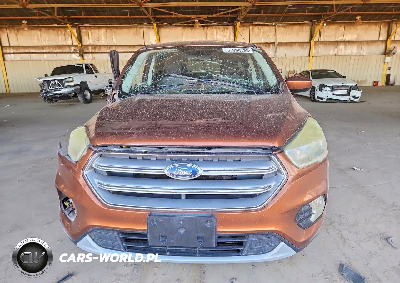 2017 Ford Escape Se VIN:1FMCU9GDXHUD91933 - 5