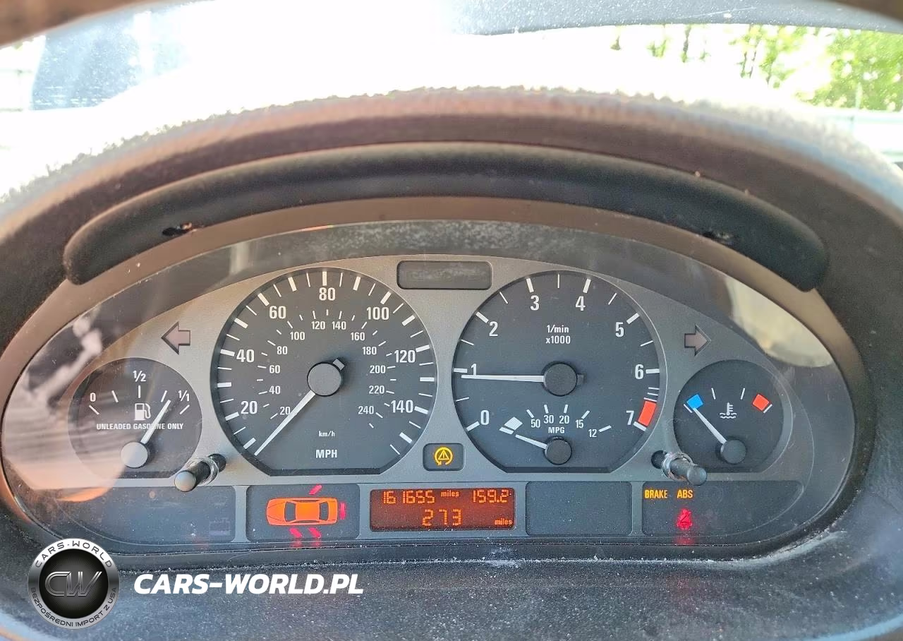 2004 BMW 325 Xi VIN:WBAEU334X4PF60924 - 9
