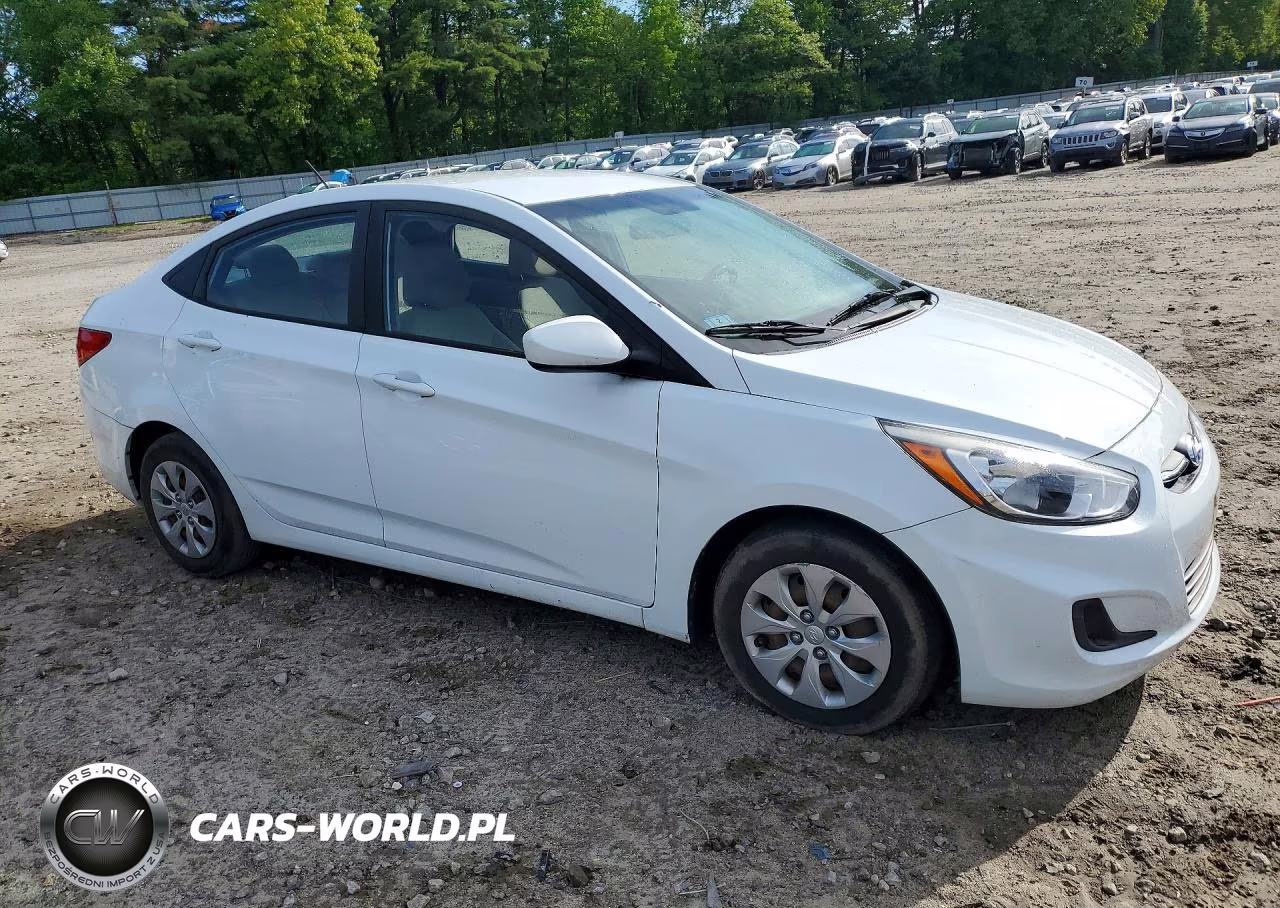 2016 Hyundai Accent Se VIN:KMHCT4AEXGU131666 - 4