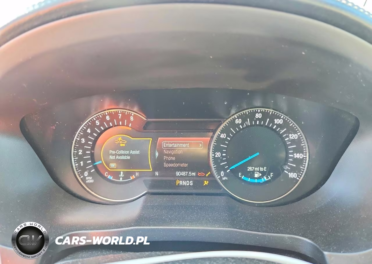 2018 Ford Explorer Platinum VIN:1FM5K8HT2JGC29913 - 9
