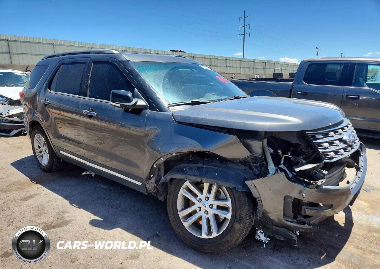 2017 Ford Explorer Xlt VIN:1FM5K7D83HGD03474 - 4