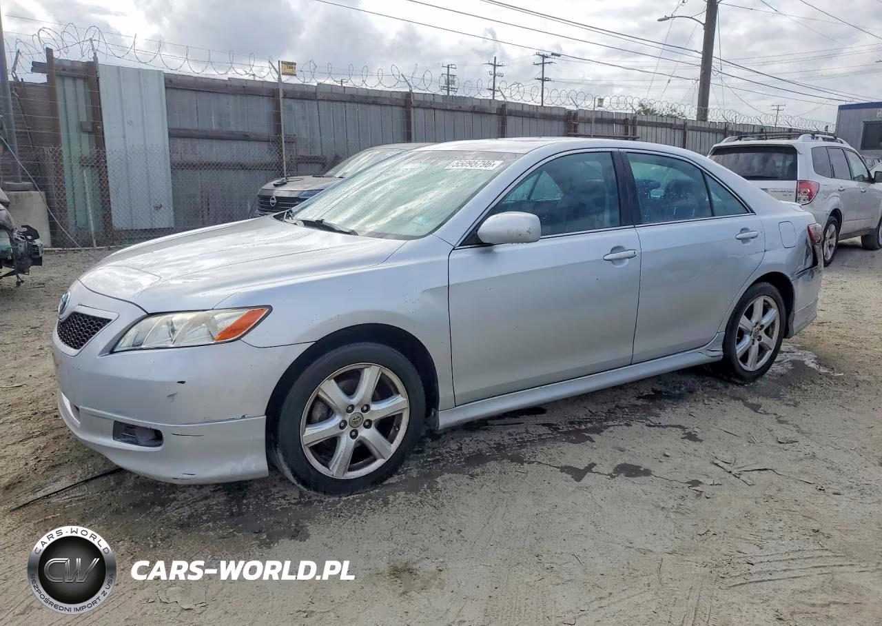 2007 Toyota Camry Se V6 – zdjęcie 1 z 12