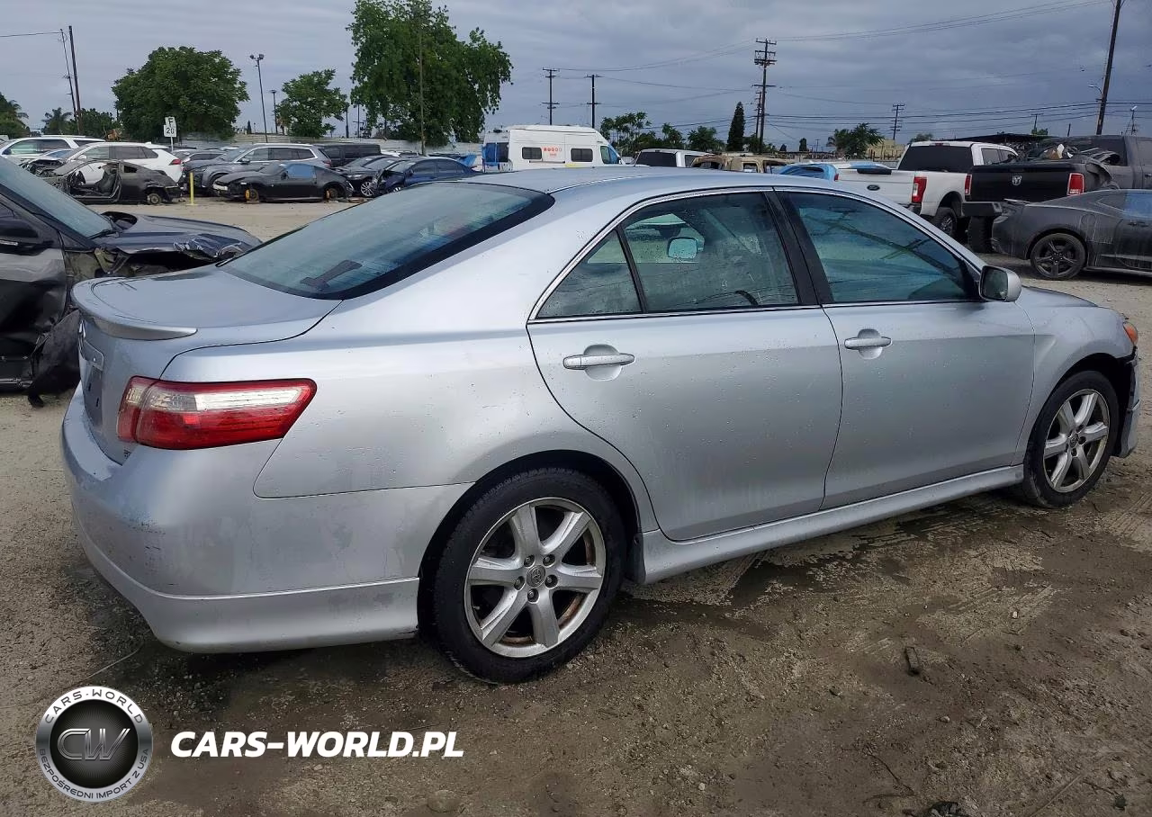 2007 Toyota Camry Se V6 VIN:4T1BK46K77U535330 - 3