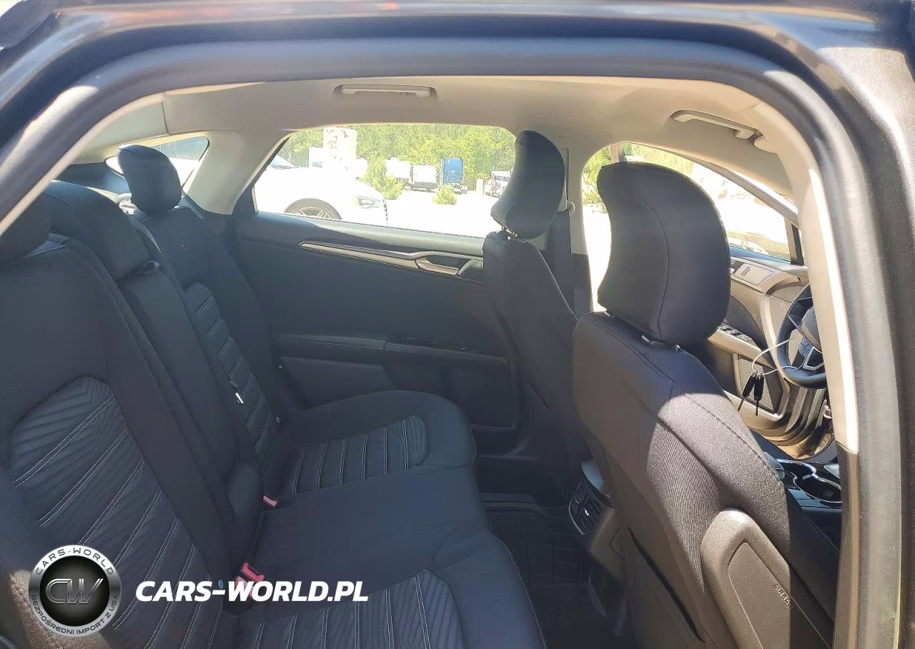 2016 Ford Fusion Se VIN:3FA6P0H70GR247610 - 10