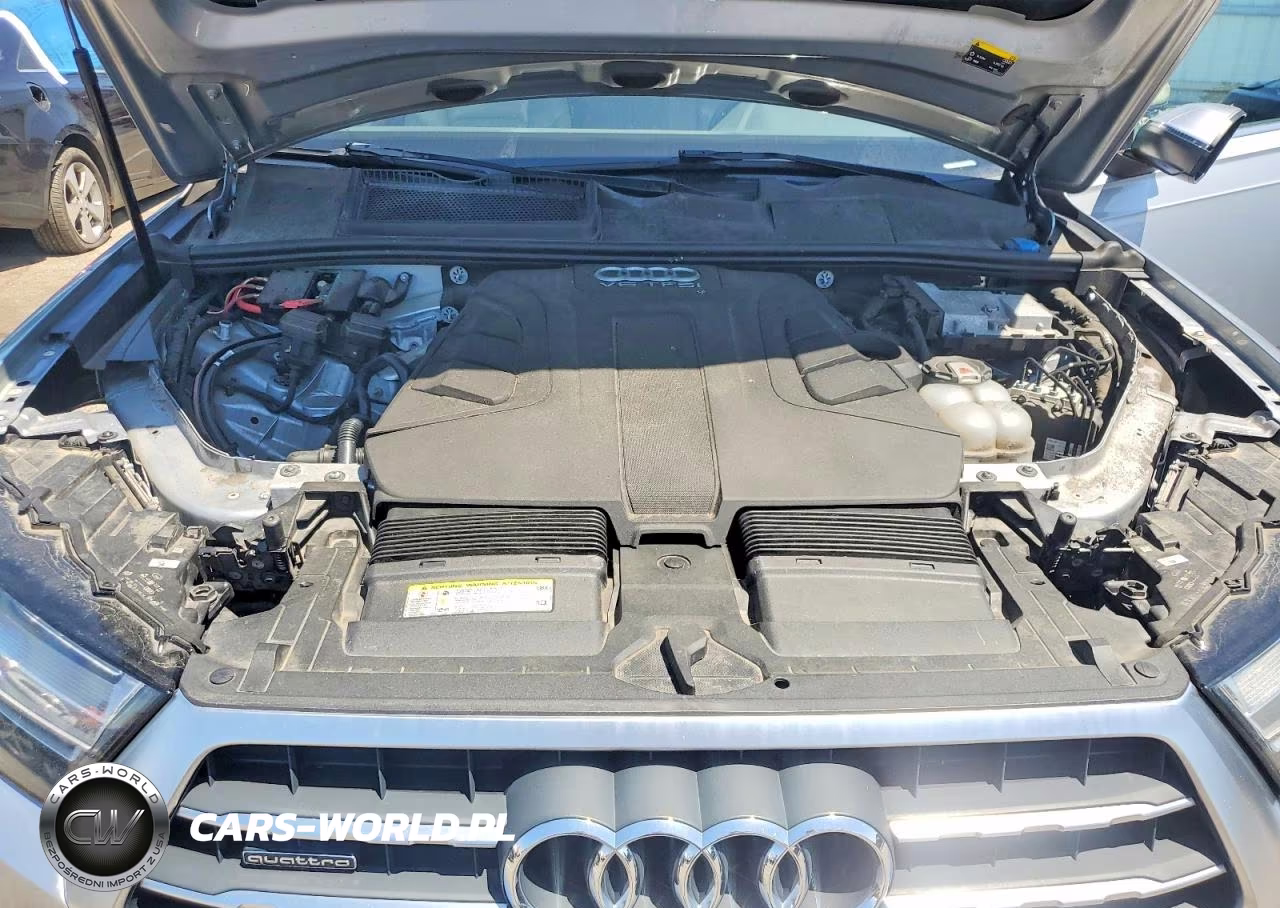 2019 Audi Q7 Premium Plus VIN:WA1LAAF7XKD001053 - 12