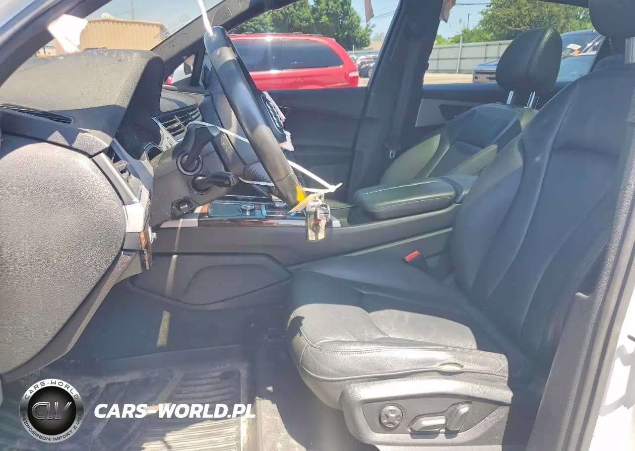 2018 Audi Q7 Premium Plus VIN:WA1LHAF73JD036253 - 7
