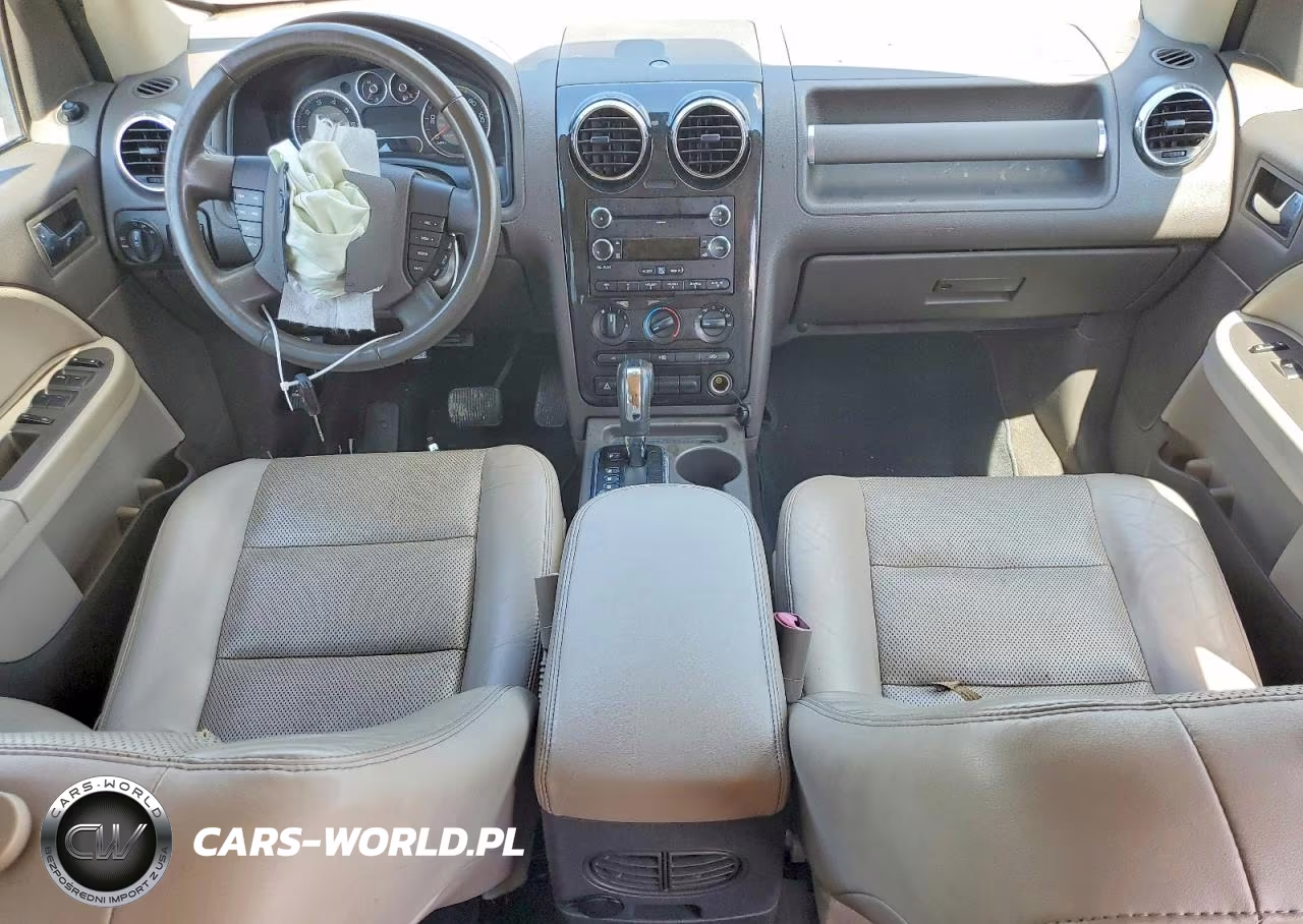 2008 Ford Taurus X Sel VIN:1FMDK02W88GA21755 - 8