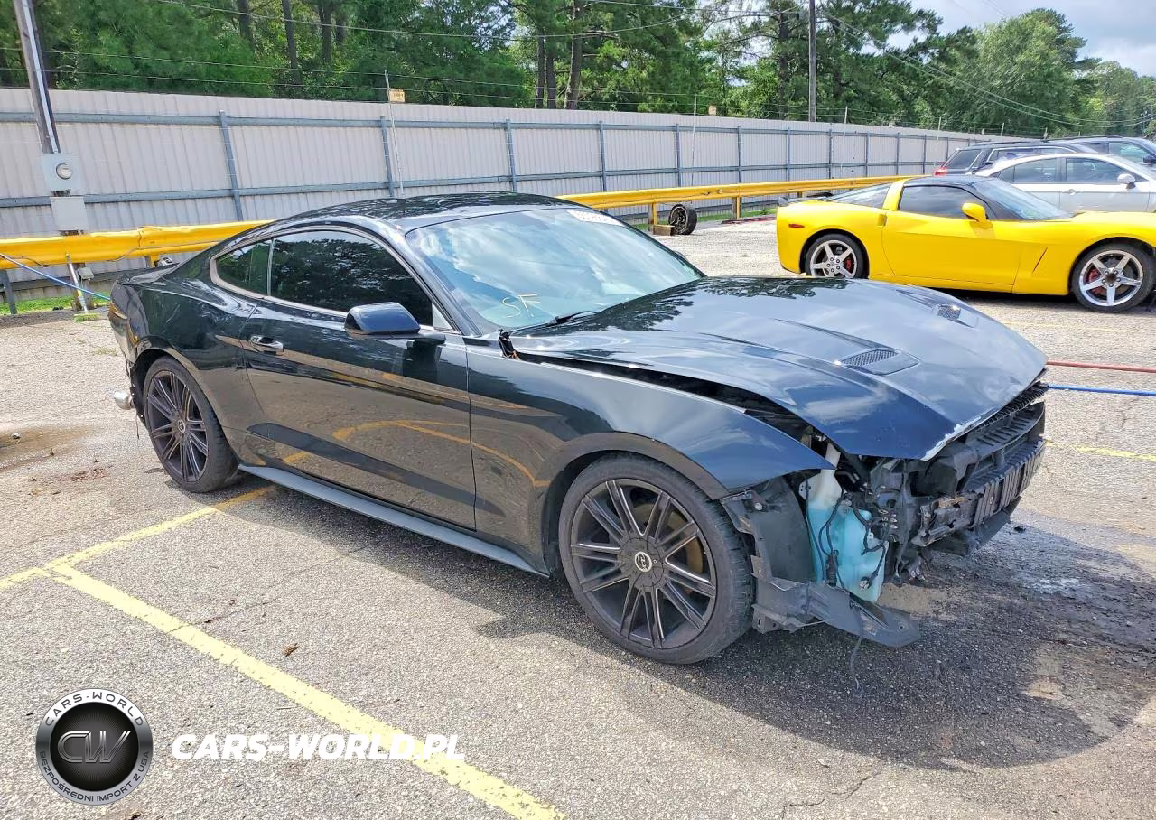 2018 Ford Mustang VIN:1FA6P8TH0J5125628 - 4
