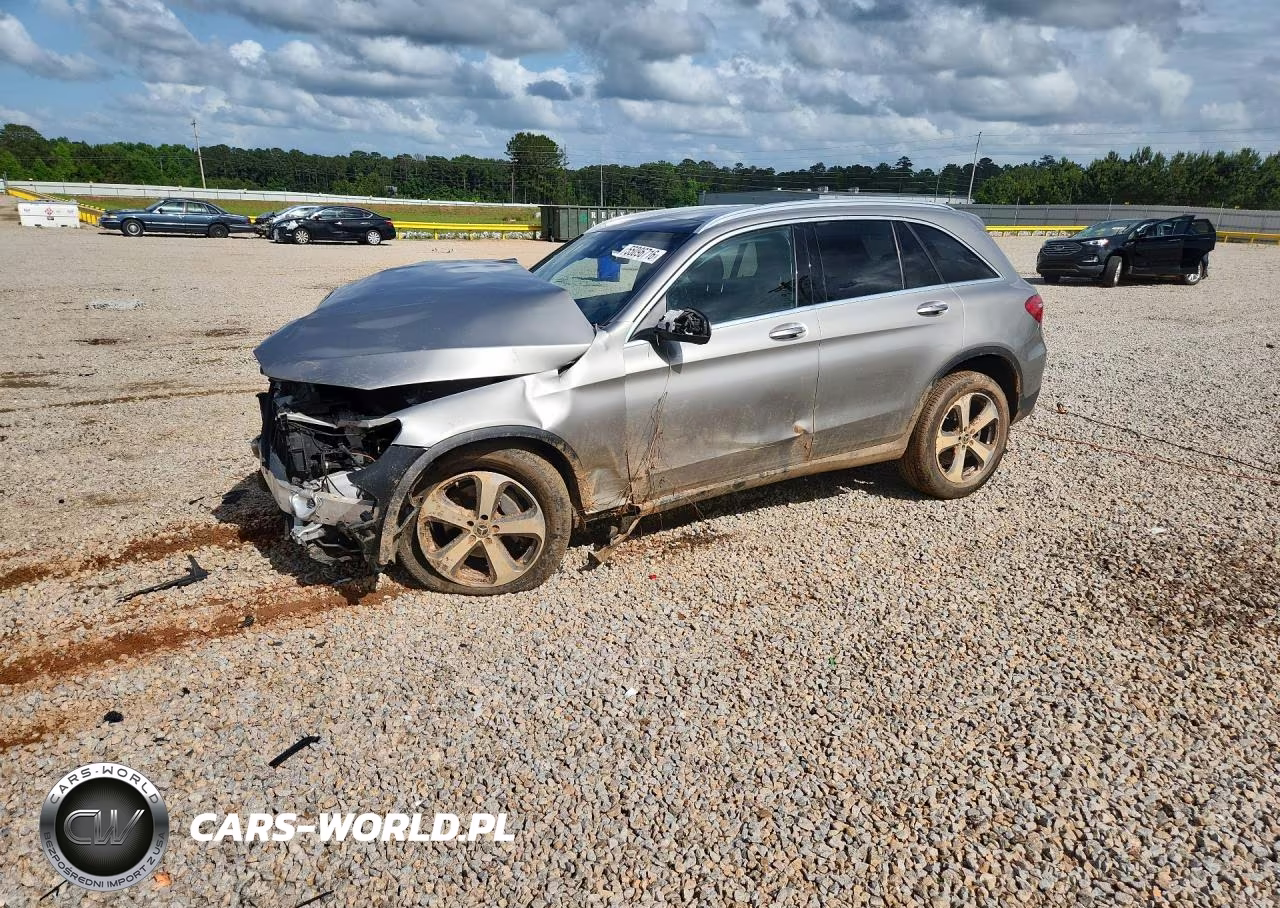 2019 Mercedes-Benz Glc 300 – zdjęcie 1 z 13