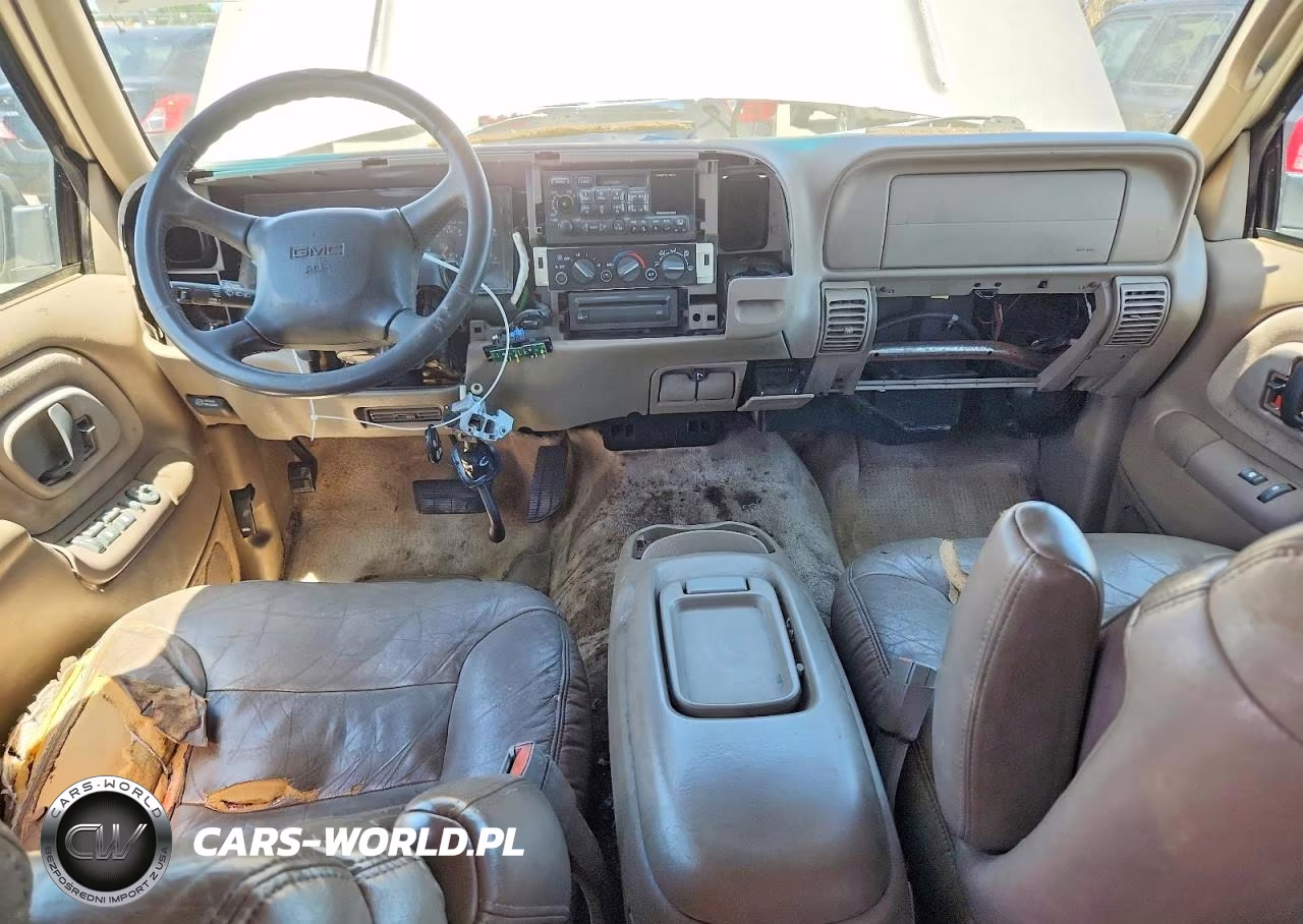 1999 GMC Yukon VIN:1GKEK13R0XJ734825 - 8