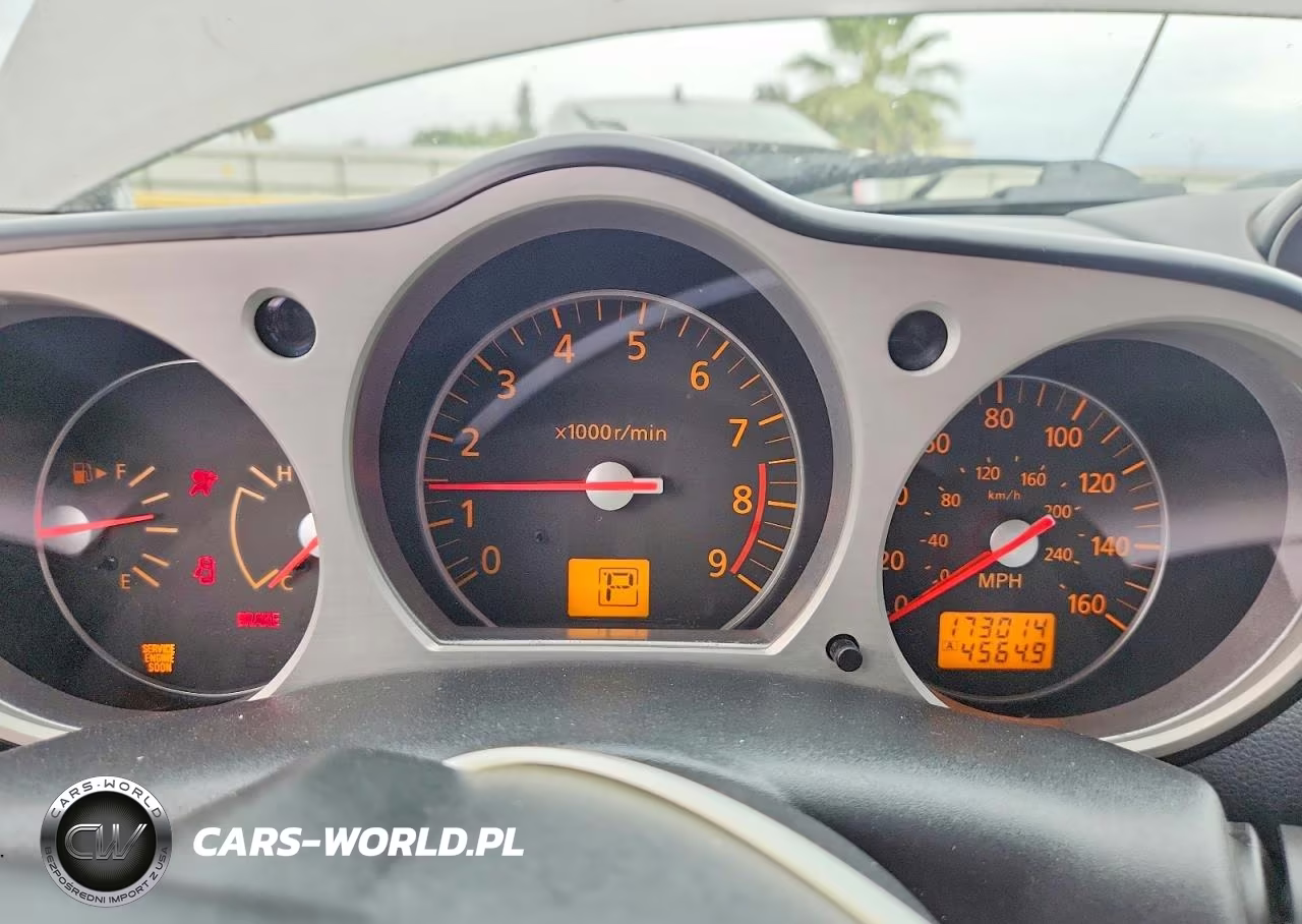 2007 Nissan 350Z Coupe VIN:JN1BZ34E87M551871 - 9