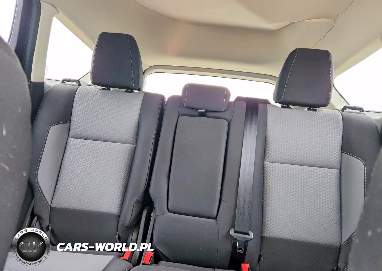 2018 Ford Escape Se VIN:1FMCU0GD6JUD35702 - 10