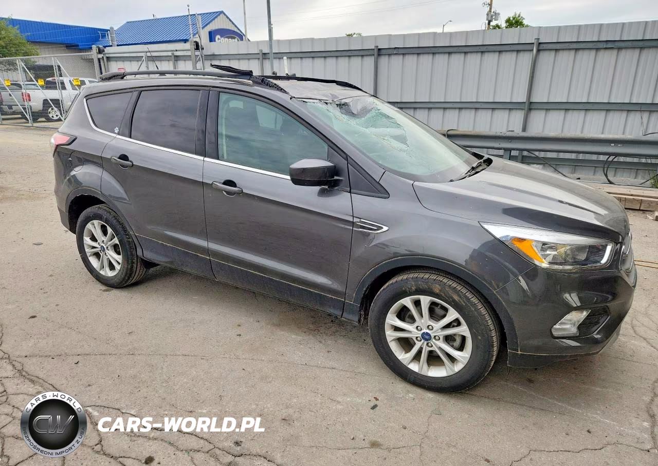 2018 Ford Escape Se VIN:1FMCU0GD6JUD35702 - 4
