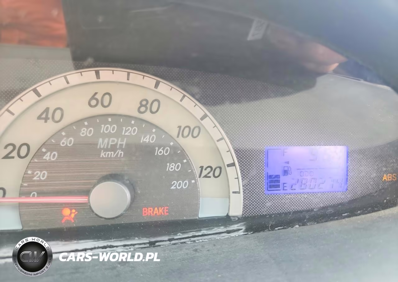 2007 Toyota Yaris Base VIN:JTDBT923371117006 - 9