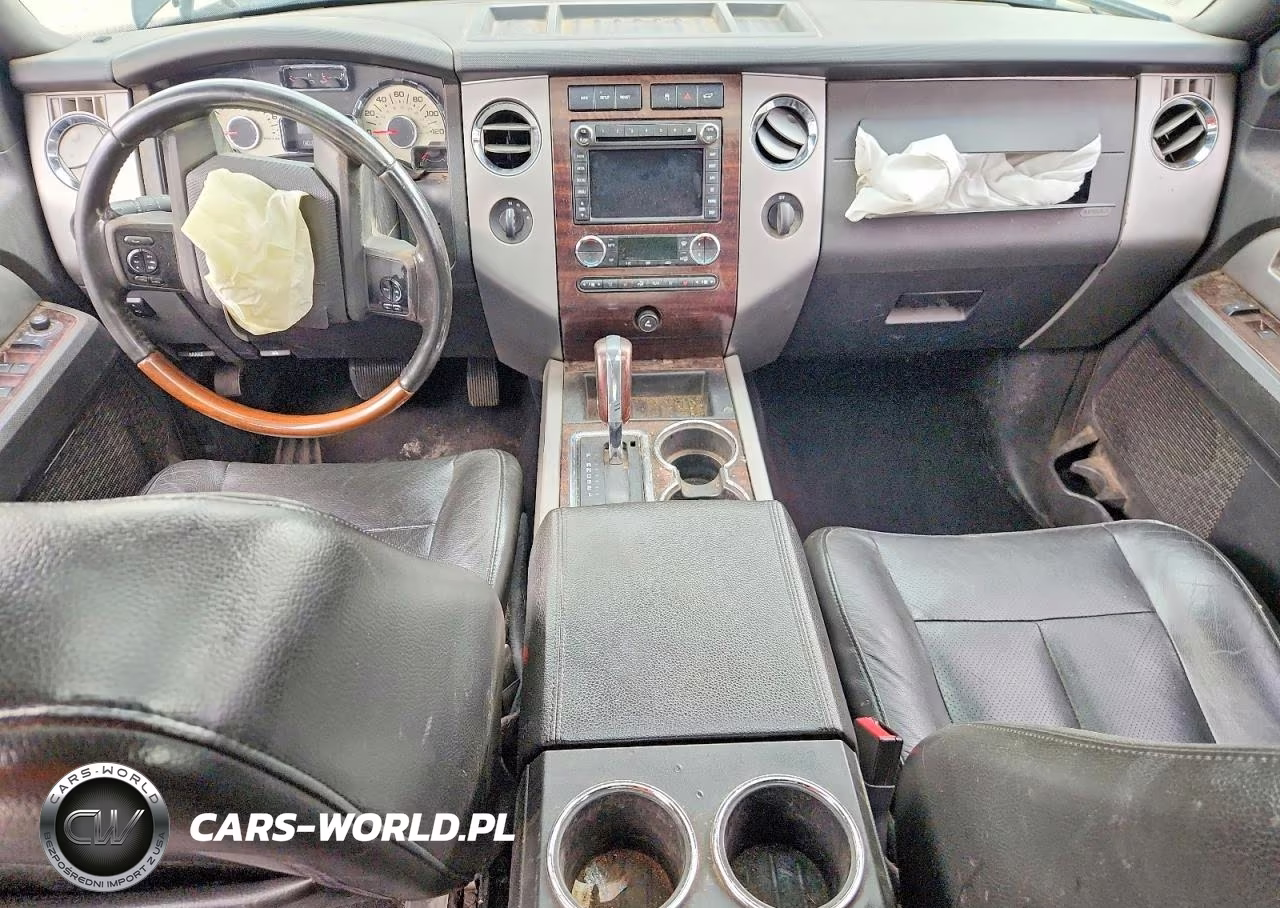 2010 Ford Expedition Limited VIN:1FMJU2A55AEB71874 - 8