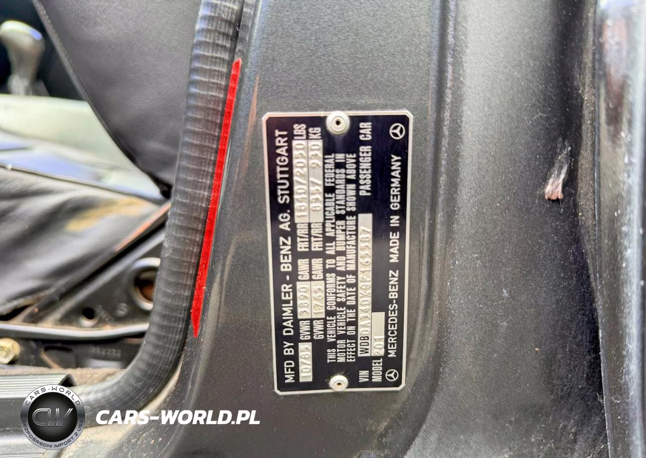 1986 Mercedes-Benz 190 E 2.3-16 VIN:WDBDA34DXGF165587 - 10
