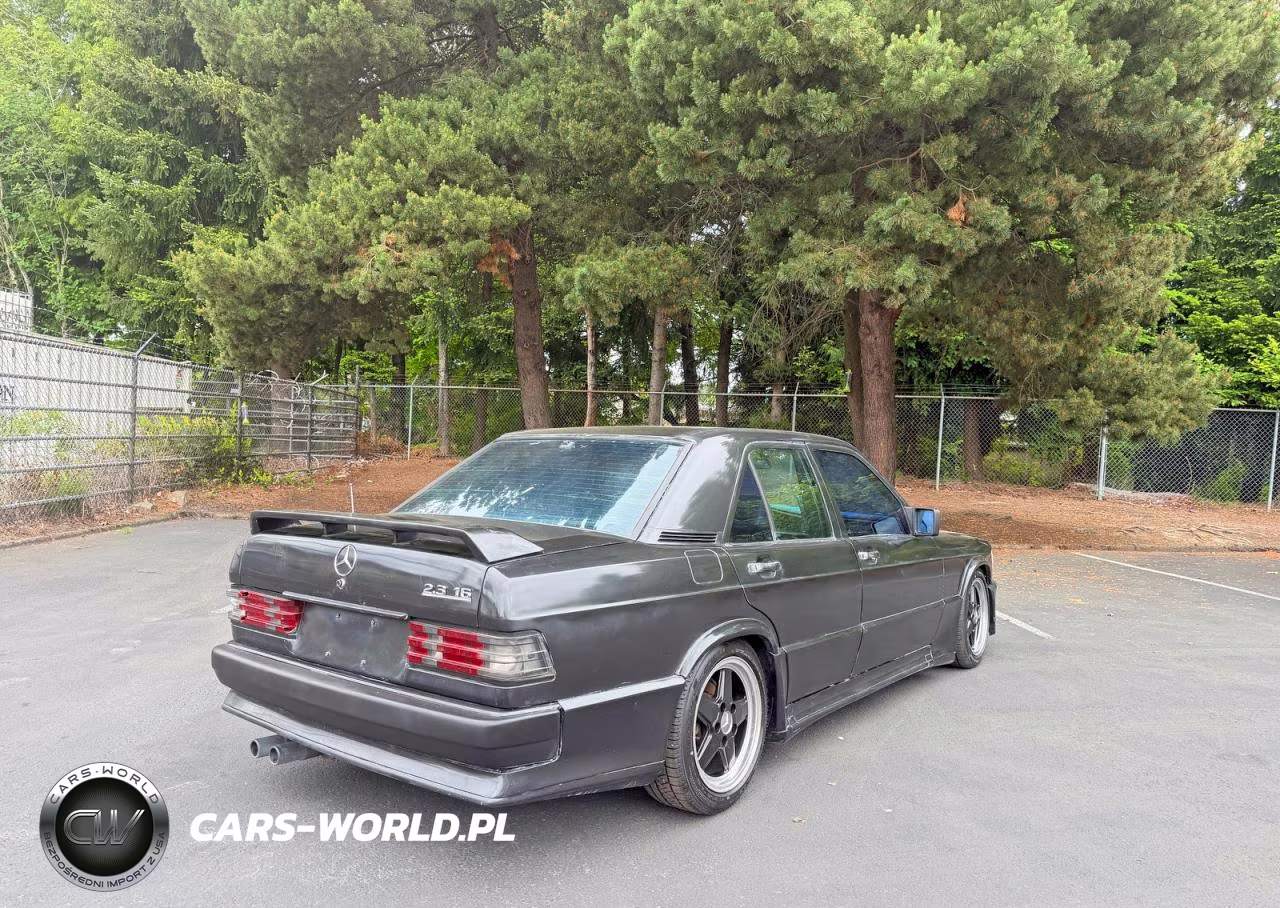 1986 Mercedes-Benz 190 E 2.3-16 VIN:WDBDA34DXGF165587 - 4