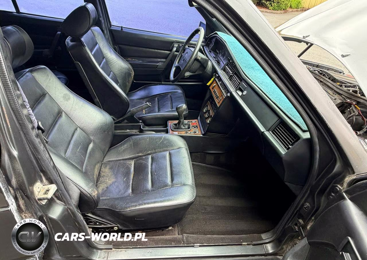 1986 Mercedes-Benz 190 E 2.3-16 VIN:WDBDA34DXGF165587 - 5
