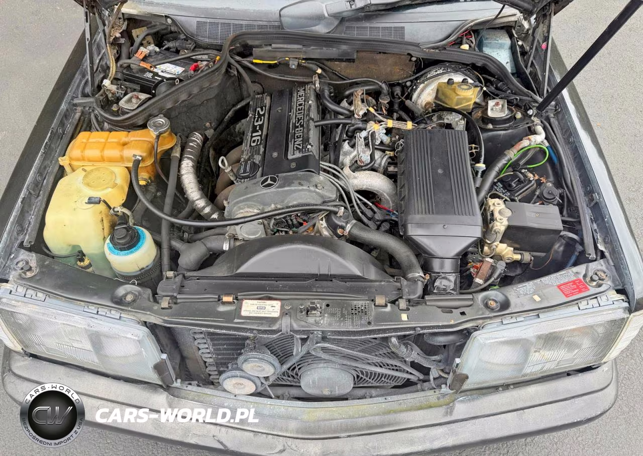 1986 Mercedes-Benz 190 E 2.3-16 VIN:WDBDA34DXGF165587 - 7