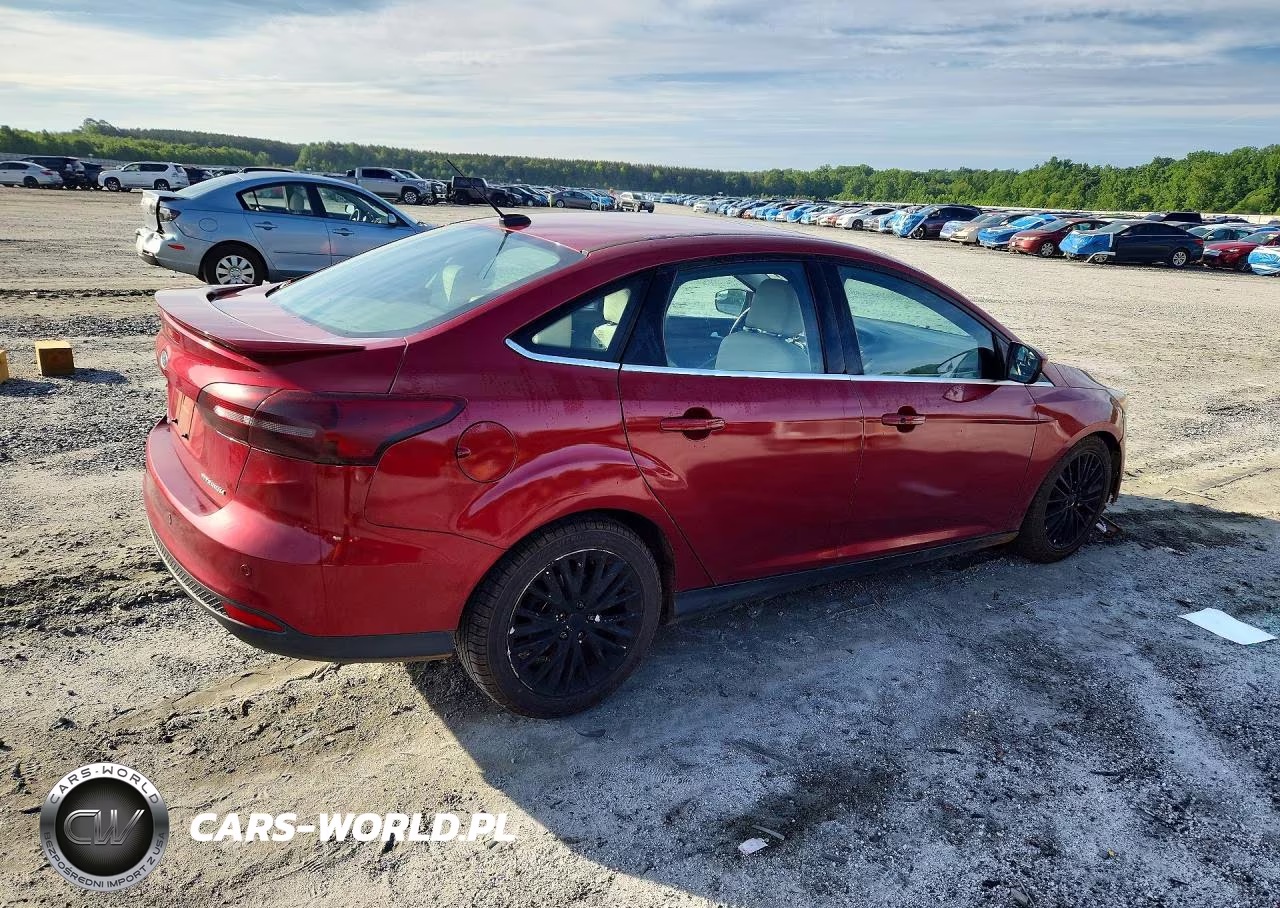 2017 Ford Focus Titanium VIN:1FADP3J2XHL202293 - 3