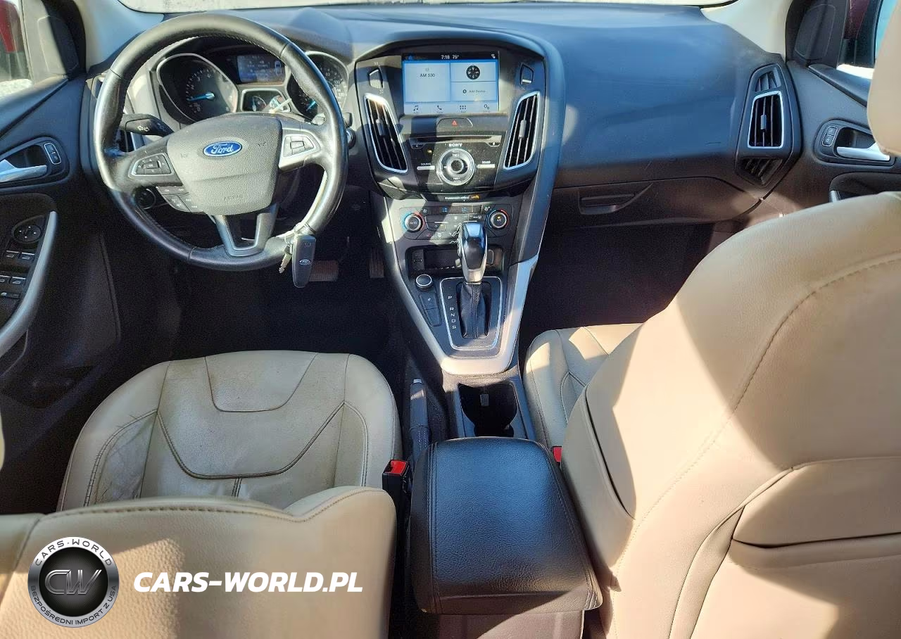 2017 Ford Focus Titanium VIN:1FADP3J2XHL202293 - 8