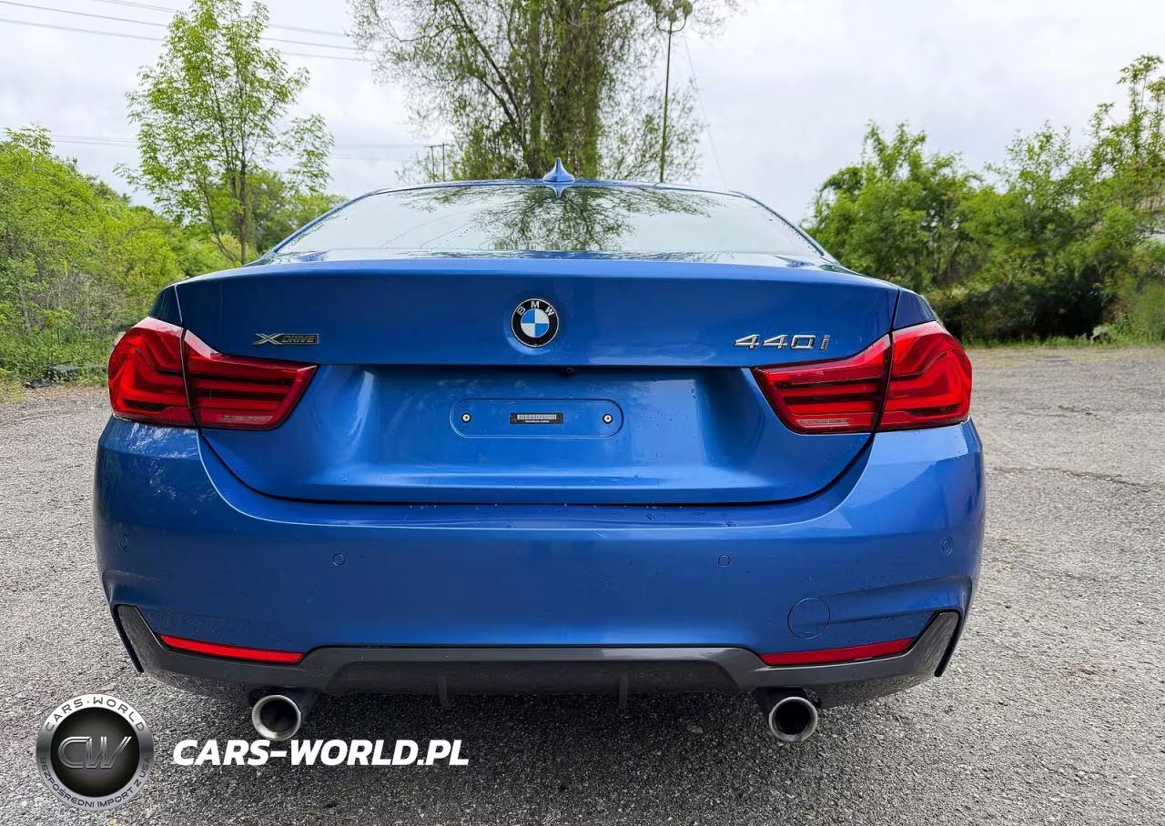 2020 BMW 440Xi VIN:WBA4W9C04LAG89989 - 14