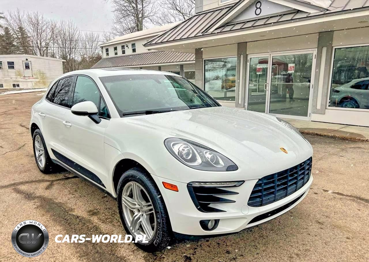 2015 Porsche Macan S