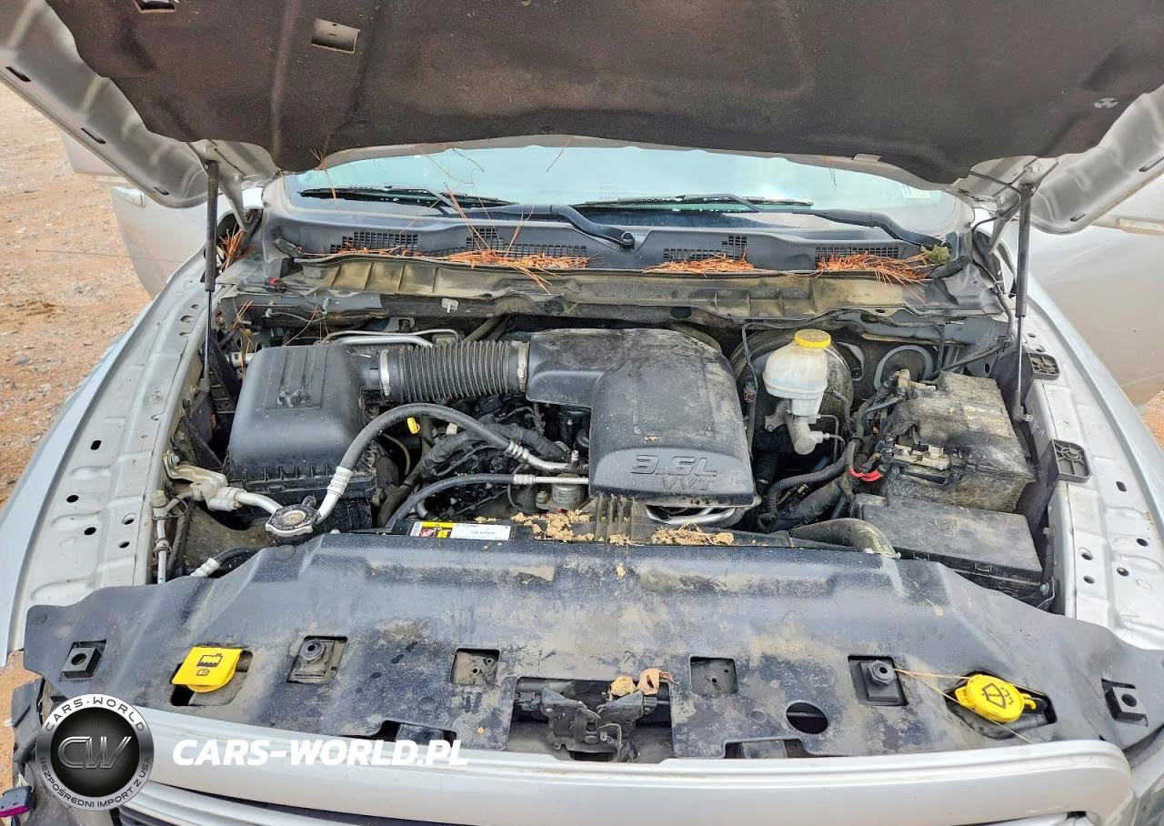 2018 Ram 1500 Sport VIN:1C6RR7MG6JS259294 - 11